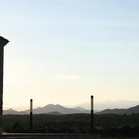 Hotel Mas Oliveres Pla De Palau 3*
